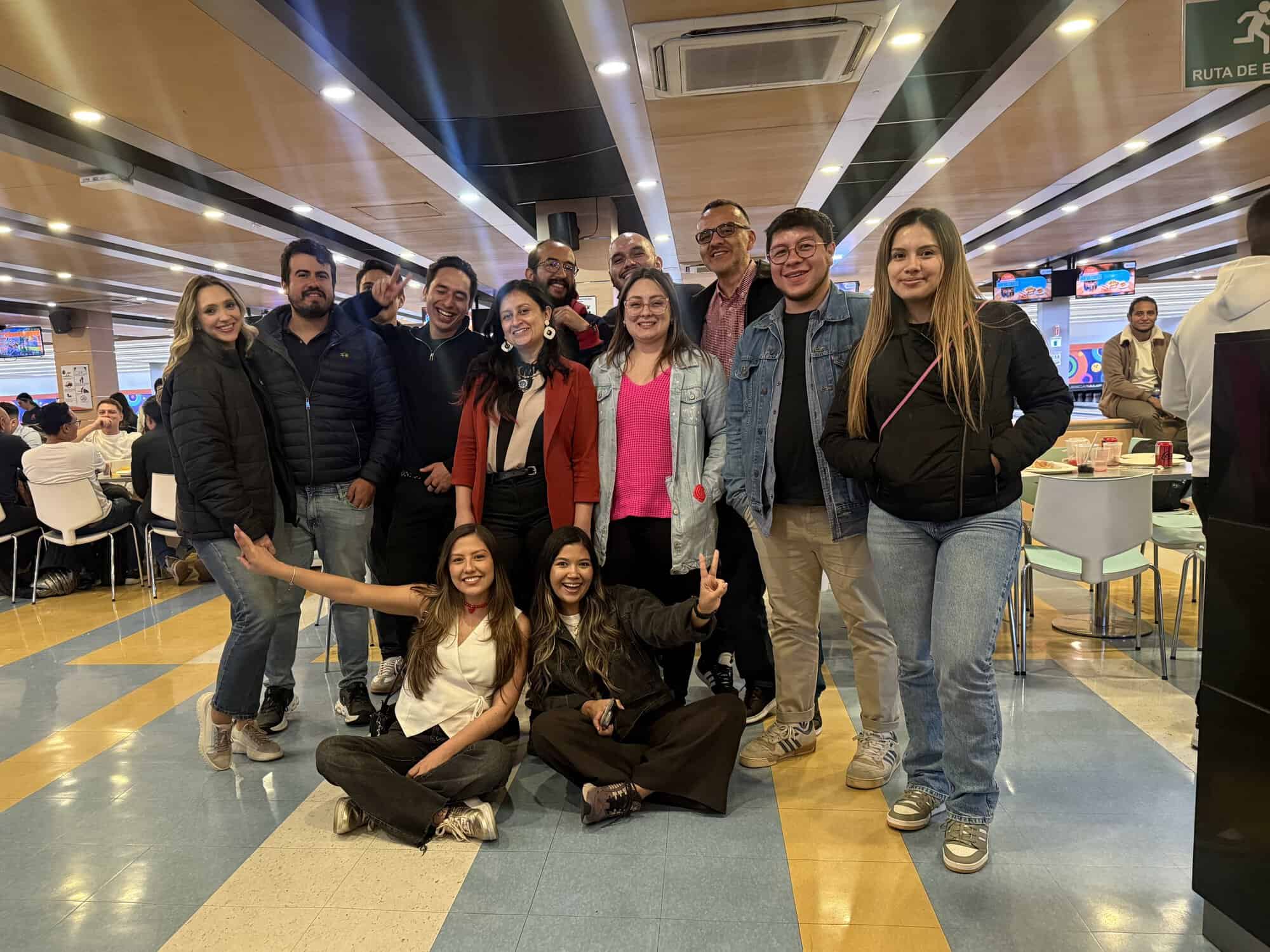 Ansira Colombia employees posing for a photo